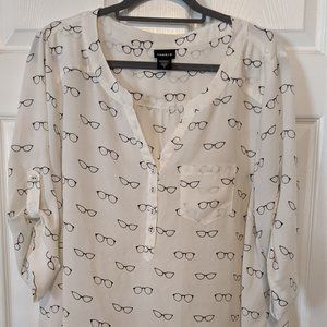 Torrid Harper Georgette Blouse White Cat Eye Glasses Sz 1 / 1x